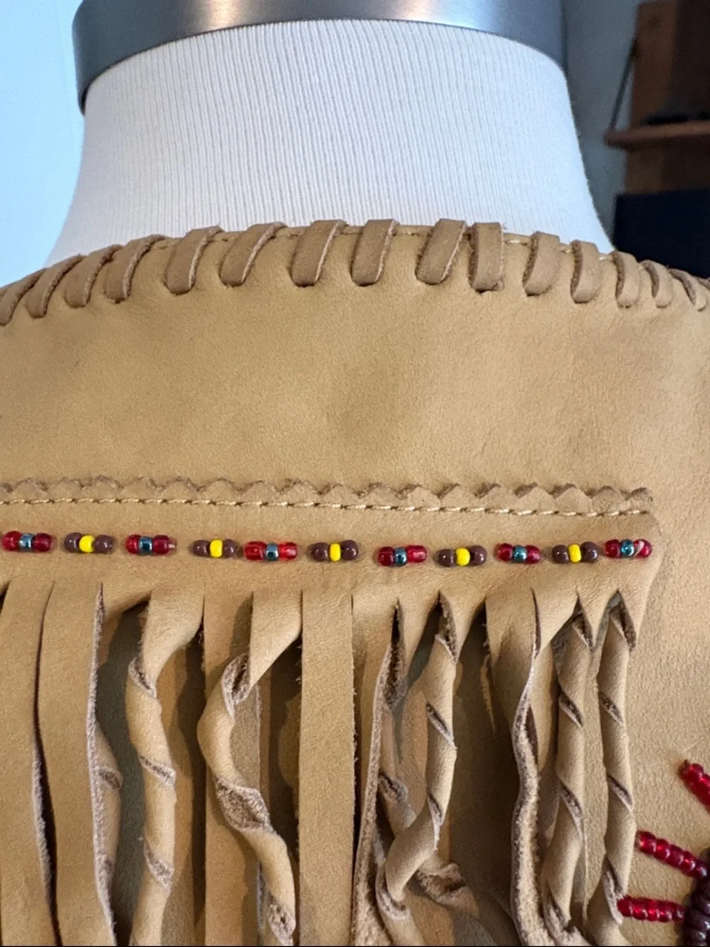 Double D Ranch Tan Suede Beaded Western Vest - Picture 6 of 13